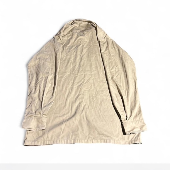 Carhartt button down - Picture 2 of 5